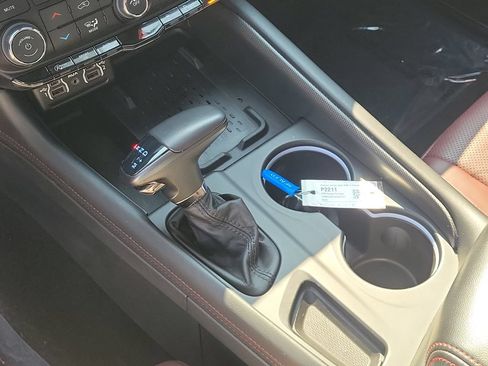 Certified 2025 Dodge Durango GT AWD/4WD image 33