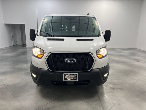 Used 2024 Ford Transit 250 Low Roof w/ Exterior Upgrade Package RWD image 3