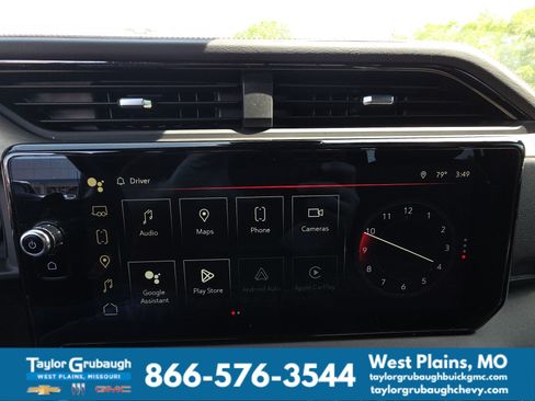 Used 2024 GMC Sierra 1500 AT4 w/ Technology Package AWD/4WD image 23