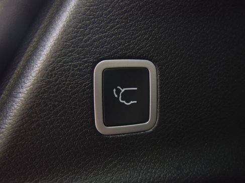 New 2026 Chrysler Pacifica Select w/ S Appearance Package image 34