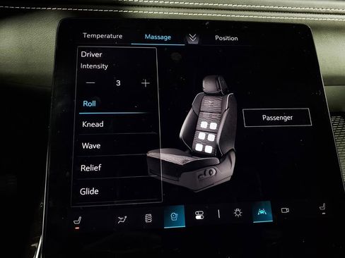 Used 2025 Cadillac Escalade Sport Platinum w/ LPO, ONYX Package image 12