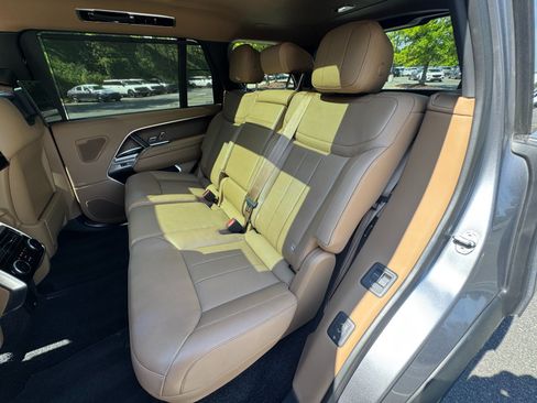 Used 2023 Land Rover Range Rover Long Wheelbase Autobiography AWD/4WD image 53