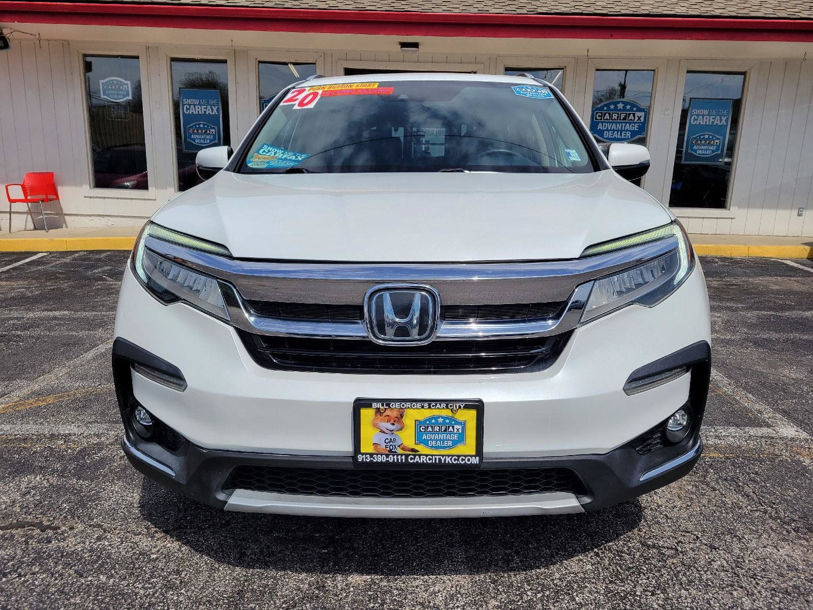 Used 2020 Honda Pilot Touring image 2
