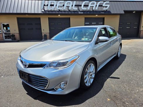 Used 2015 Toyota Avalon Limited FWD image 52