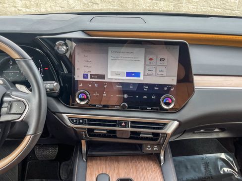 Certified 2024 Lexus RX 350 Premium Plus w/ Convenience Package image 12