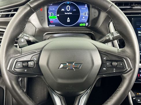 Used 2023 Chevrolet Bolt LT w/ Infotainment Package image 25