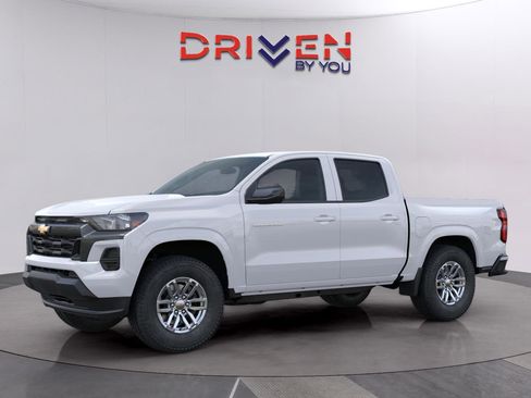 New 2026 Chevrolet Colorado LT image 3