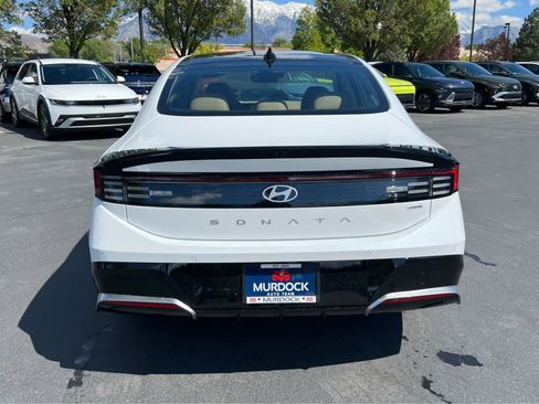 New 2026 Hyundai Sonata Limited FWD image 9