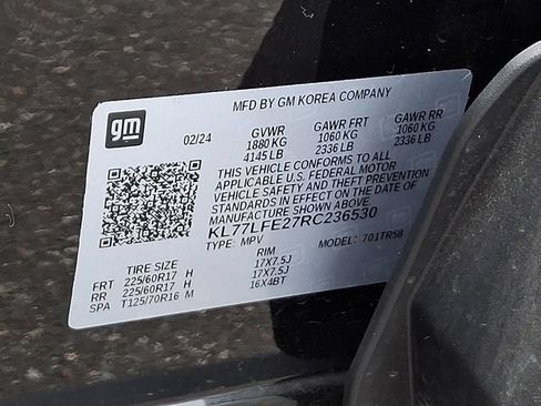Used 2024 Chevrolet Trax LS w/ LS Convenience Package FWD image 31