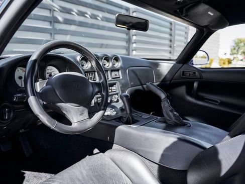 Used 1996 Dodge Viper GTS RWD image 4