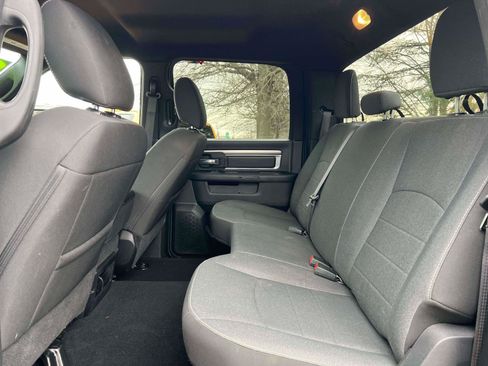 Used 2024 RAM 1500 Warlock AWD/4WD image 10