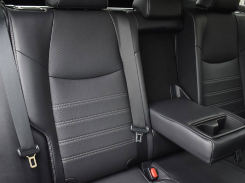 Used 2023 Toyota RAV4 Limited image 38