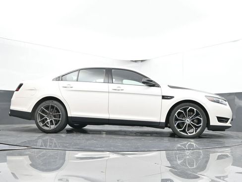 Used 2017 Ford Taurus SHO image 50
