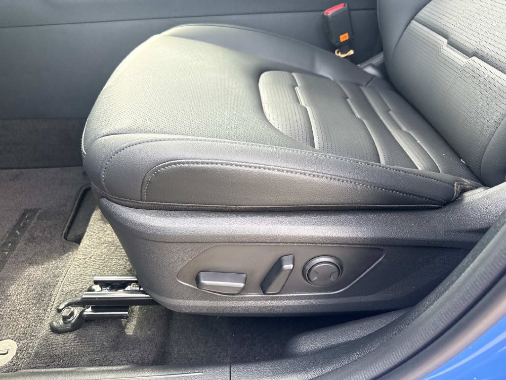 New 2026 Kia Sportage SX FWD image 18