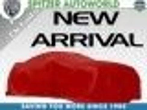 Used 2017 GMC Savana 3500 image 1