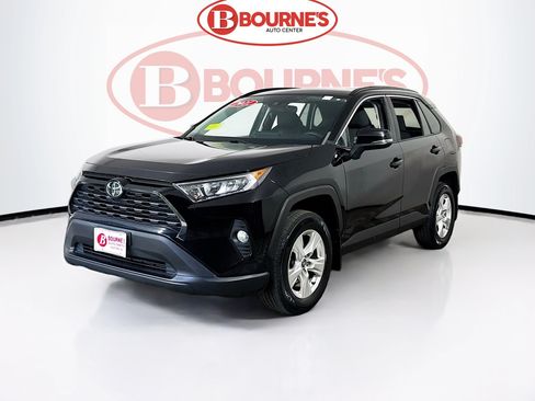 Used 2021 Toyota RAV4 XLE w/ Convenience Package AWD/4WD image 6