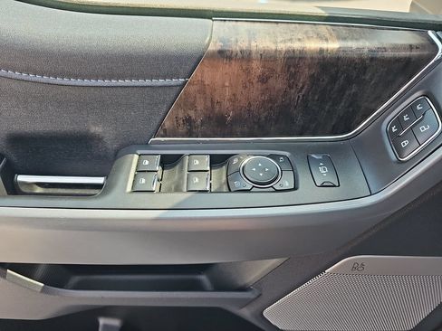 Used 2024 Ford F250 Lariat w/ FX4 Off-Road Package AWD/4WD image 28