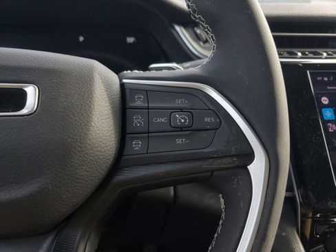 New 2026 Jeep Grand Cherokee Laredo X image 27