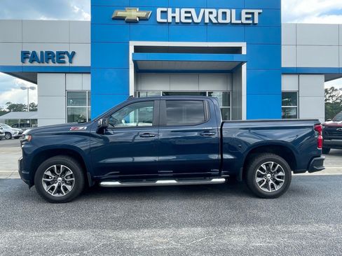 Used 2019 Chevrolet Silverado 1500 RST w/ All-Star Edition AWD/4WD image 2