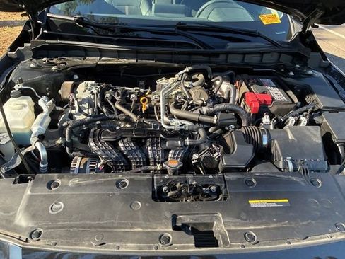 Used 2023 Nissan Altima 2.5 SR image 18