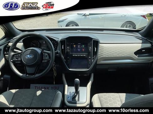 Used 2025 Subaru Forester AWD/4WD image 17