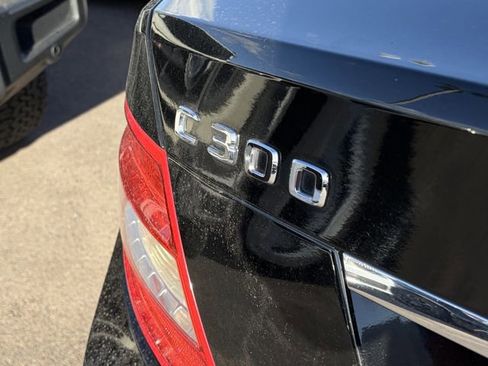 Used 2008 Mercedes-Benz C 300 Sedan image 4