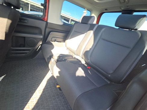 Used 2004 Honda Element EX image 12