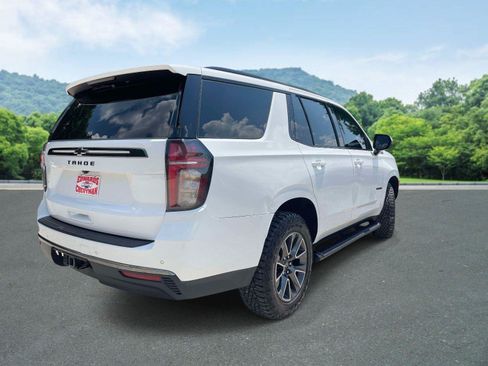 Used 2022 Chevrolet Tahoe Z71 w/ Luxury Package AWD/4WD image 22