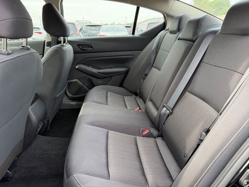 Used 2024 Nissan Altima 2.5 SV image 25