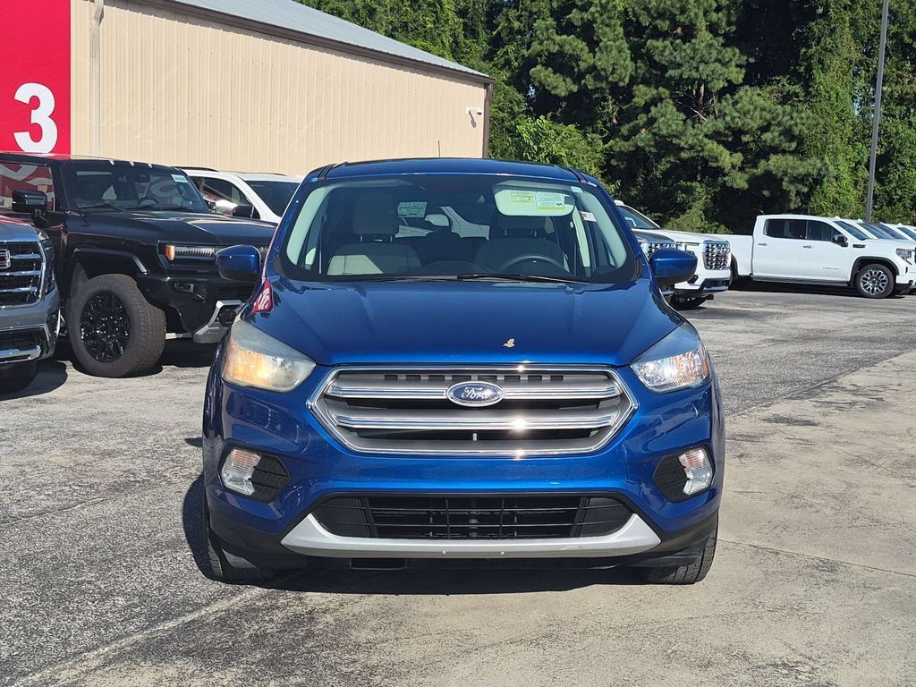 Used 2017 Ford Escape SE FWD image 6