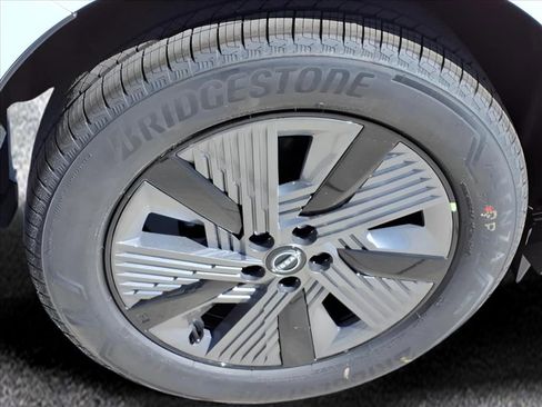 New 2026 Nissan Murano SL image 9