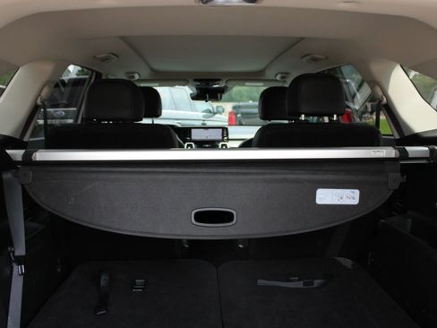 Used 2021 Kia Sorento EX w/ EX AWD X-Line Package image 11