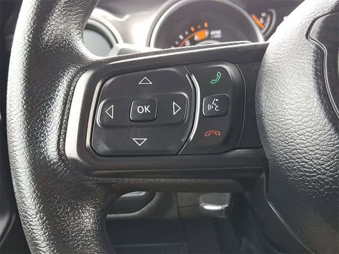 Used 2023 Jeep Wrangler Sport image 17