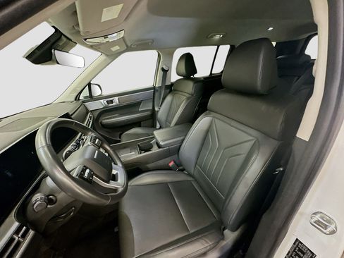 Used 2025 Hyundai Santa Fe SEL AWD/4WD image 13