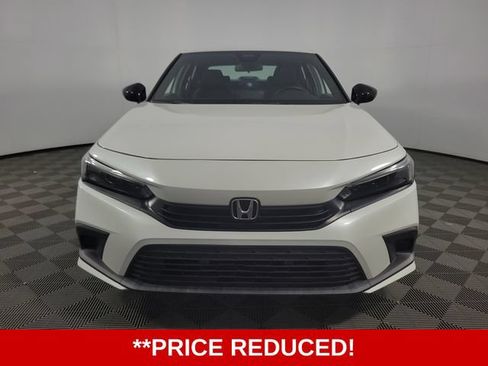 Used 2023 Honda Civic Sport image 2