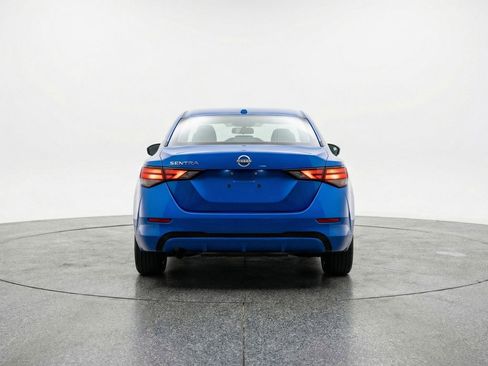Used 2025 Nissan Sentra SV FWD image 7