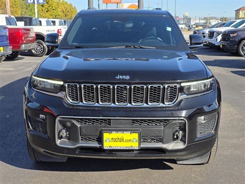 Used 2021 Jeep Grand Cherokee L Overland image 2