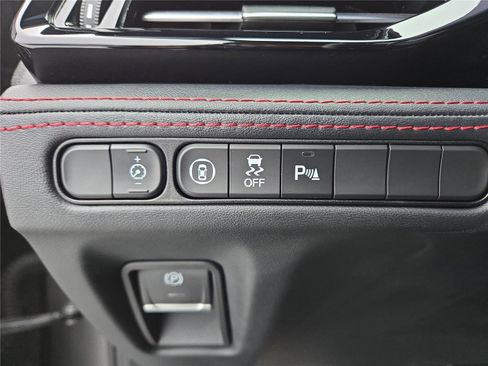 Used 2022 Acura MDX A-Spec image 16