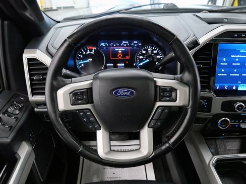 Used 2022 Ford F250 Lariat w/ Black Appearance Package AWD/4WD image 25
