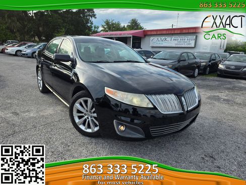Used 2009 Lincoln MKS image 1