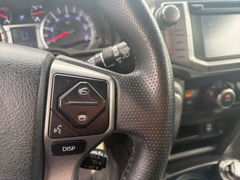 Used 2017 Toyota 4Runner SR5 image 43