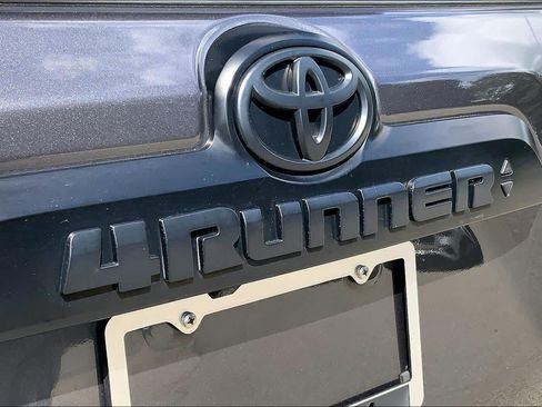 Used 2021 Toyota 4Runner TRD Pro AWD/4WD image 10