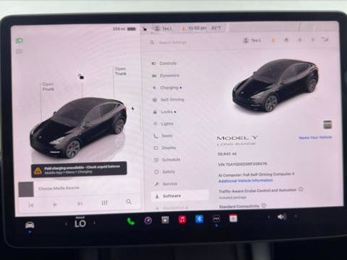 Used 2024 Tesla Model Y Long Range RWD image 26