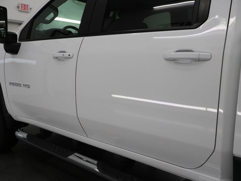 Used 2022 Chevrolet Silverado 2500 LT w/ Convenience Package AWD/4WD image 33