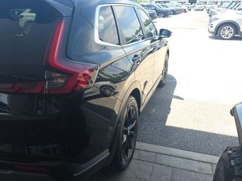 Used 2023 Honda CR-V Sport image 3