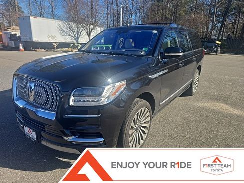 Used 2020 Lincoln Navigator L Reserve w/ Luxury Package image 1
