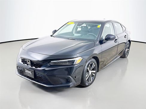 Used 2023 Honda Civic LX image 3