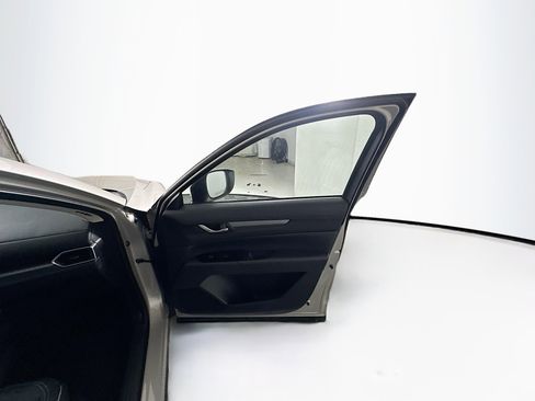 Used 2025 MAZDA CX-5 AWD 2.5 S w/ Preferred Package image 33