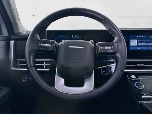 Used 2026 Hyundai Santa Fe SEL FWD image 18