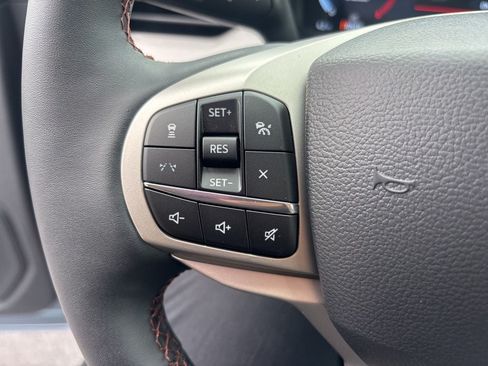 New 2026 Ford Explorer Active w/ Active Comfort Package RWD image 23